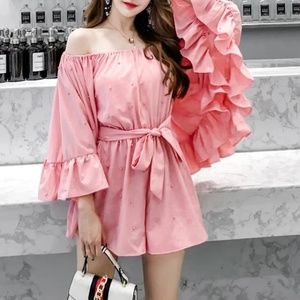 MODA ME COUTURE Pants - Pink Pearl Detailed Romper MODA ME COUTURE Pants - Pink Pearl Detailed Romper